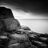 frang-dushaj-rocks-and-sea